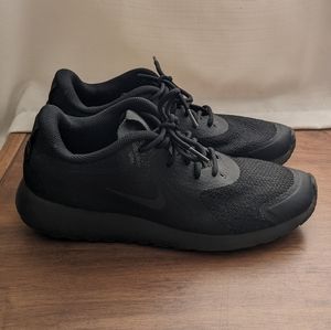 Black Nike Sneakers (8)